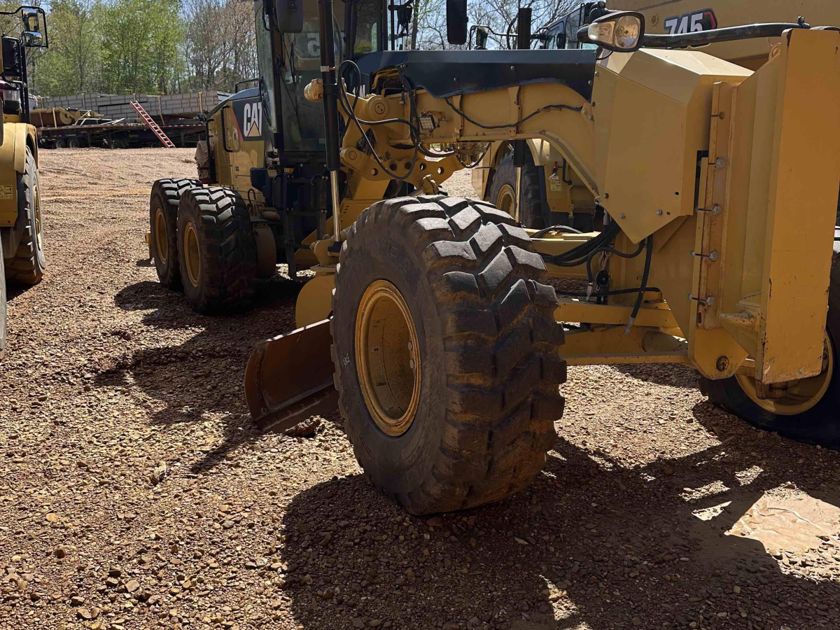 Subcategory - Motor Graders | image 1