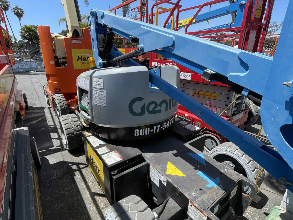 Subcategory - 0-39 Ft Electric Articulating Booms | image 4