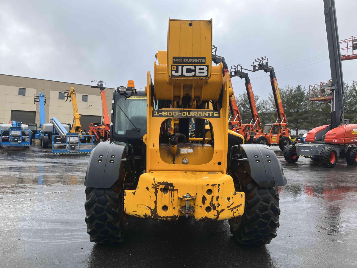 Subcategory - 10,000-10,999 Lb Telehandlers | image 1
