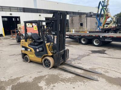 Gallery Thumbnail - Subcategory - 0-19,999 Lb Cushion Tire Forklift Trucks | image 2