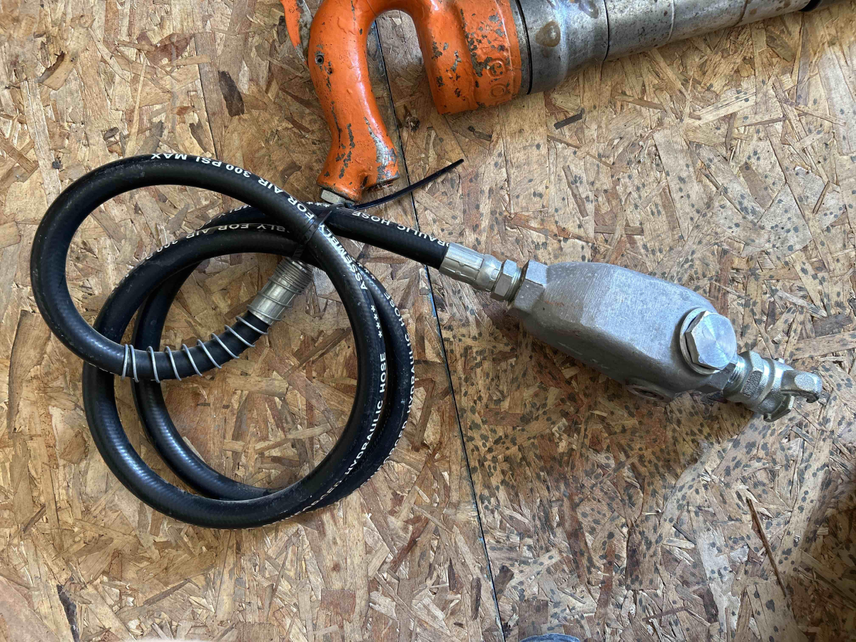 Subcategory - Air Chipping Guns And Hammers | image 2