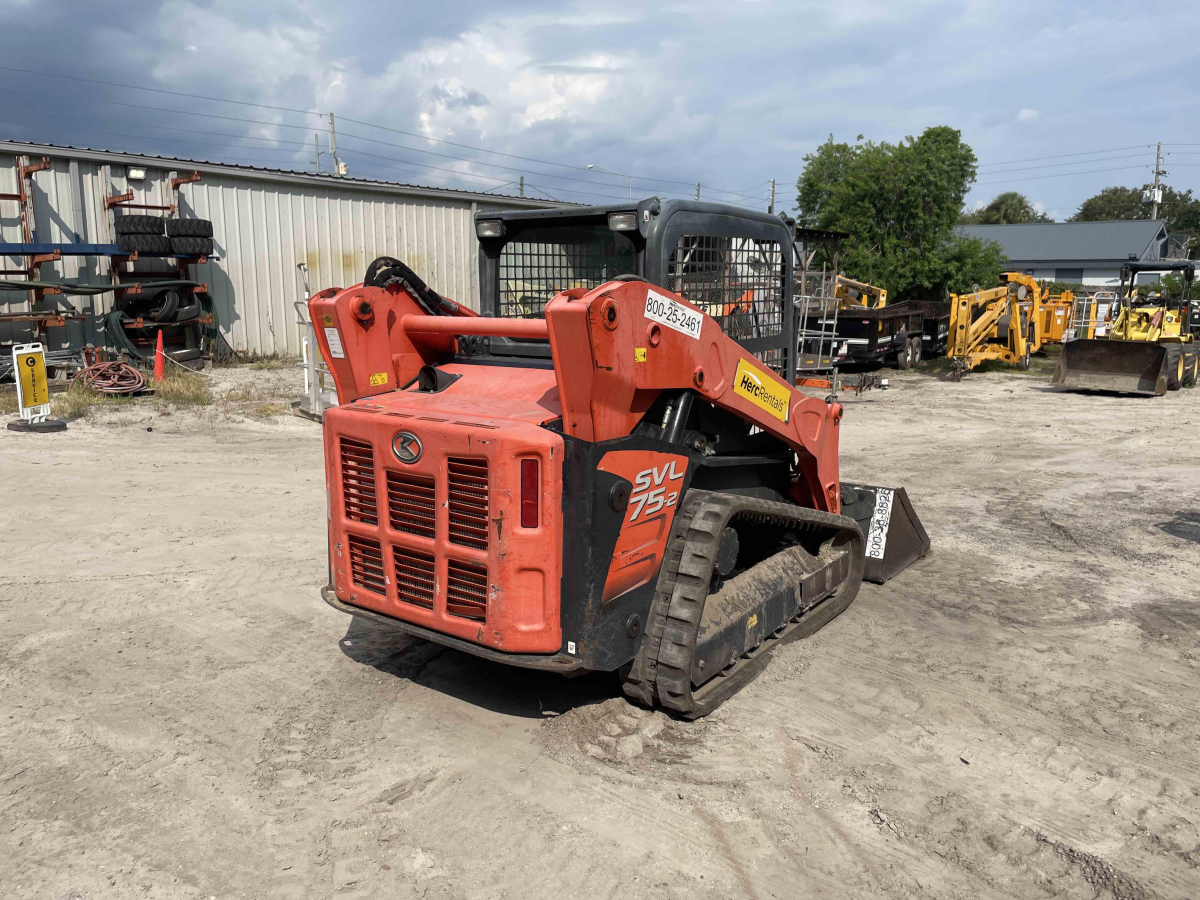Subcategory - 2,000+ Lb Compact Track Loaders | image 3