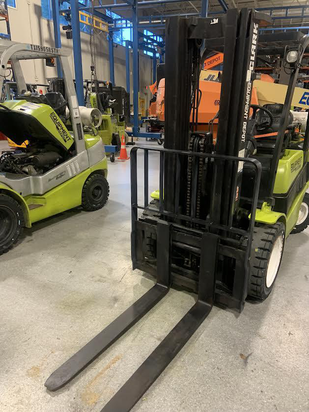Subcategory - 0-19,999 Lb Pneumatic Tire Forklift Trucks | image 5